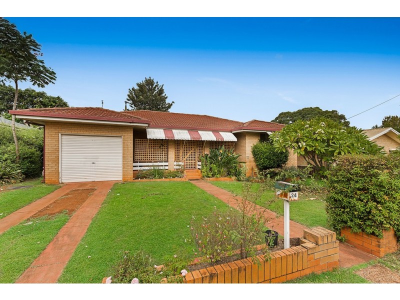 24 Richmond Drive, Wilsonton QLD 4350