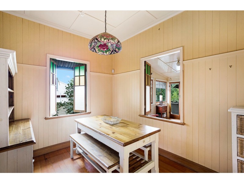 16 Dodd Street, Newtown QLD 4350