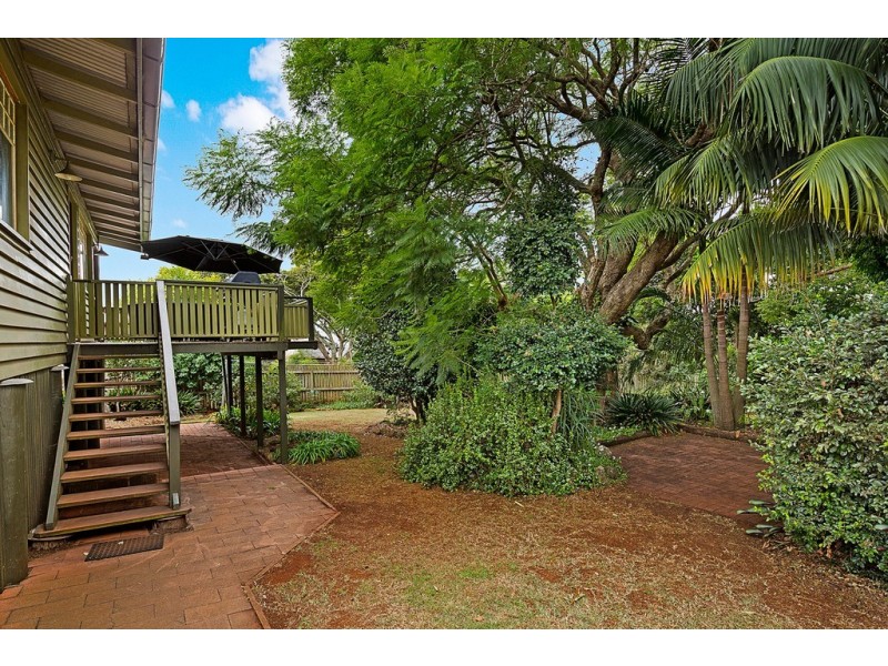 16 Dodd Street, Newtown QLD 4350