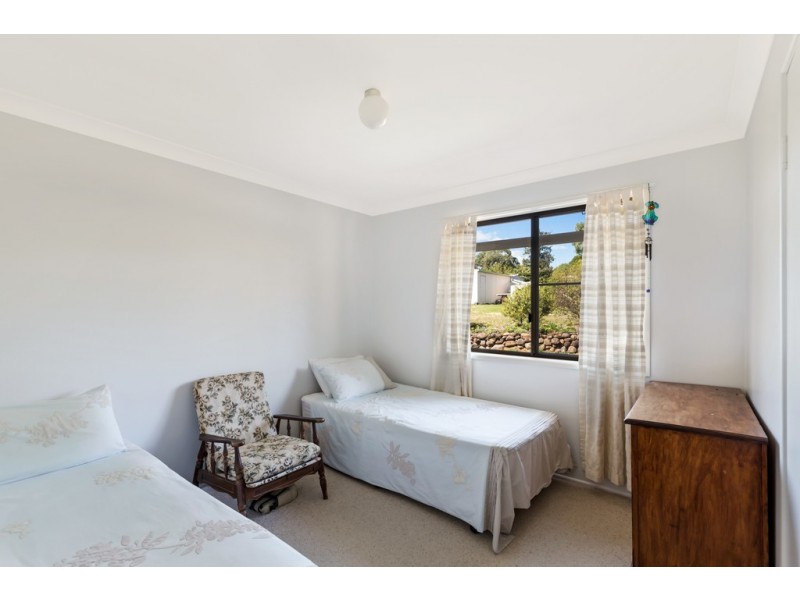 20 Petersens Road, Kingsthorpe QLD 4400