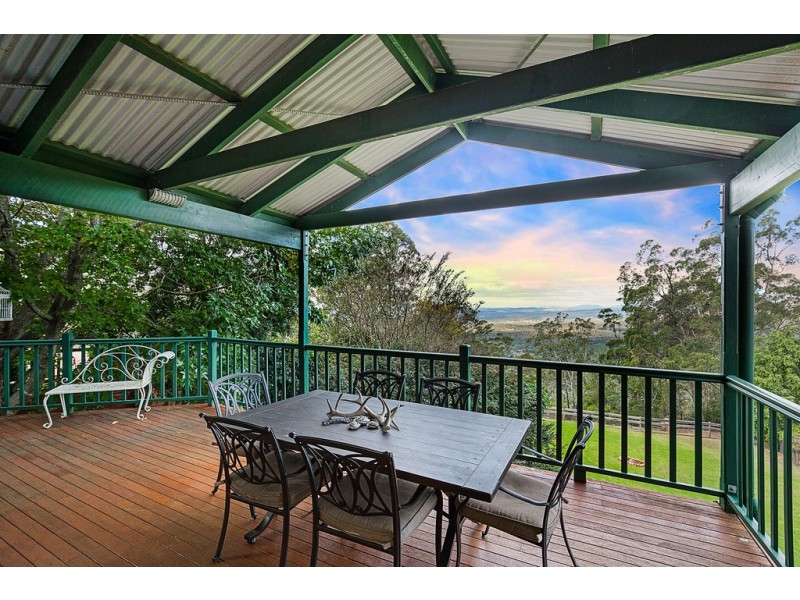 5 Grandview Crescent, Blue Mountain Heights QLD 4350