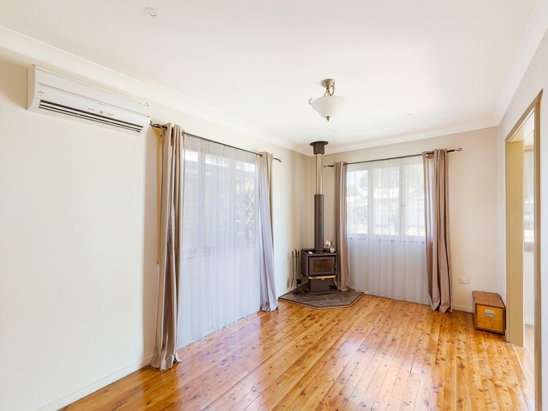 23 Fromalls Street, Harristown QLD 4350