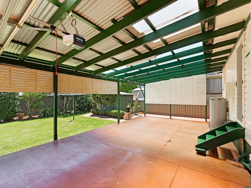 23 Fromalls Street, Harristown QLD 4350