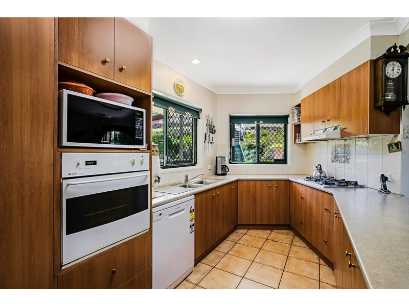 6 Graham Court, Hodgson Vale QLD 4352