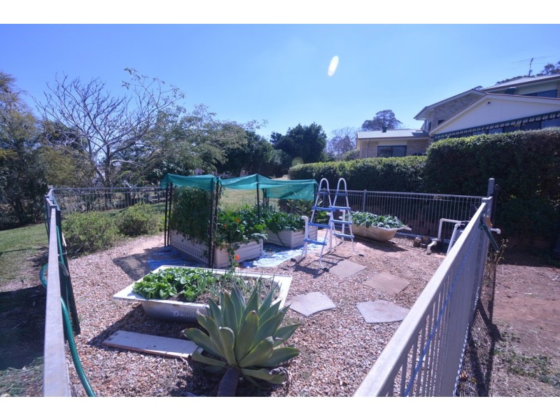 6 Graham Court, Hodgson Vale QLD 4352