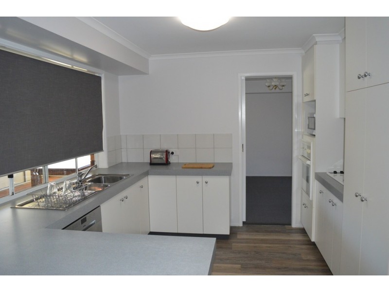 309 Stenner Street, Kearneys Spring QLD 4350