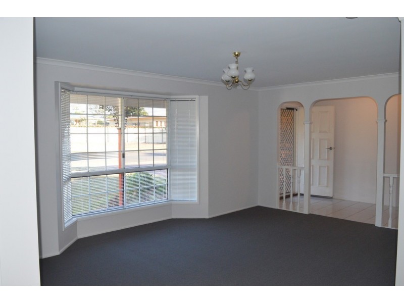 309 Stenner Street, Kearneys Spring QLD 4350