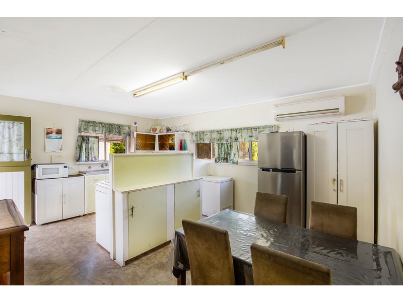 19B Buckland Street, Harristown QLD 4350