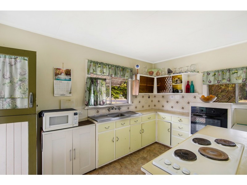 19B Buckland Street, Harristown QLD 4350