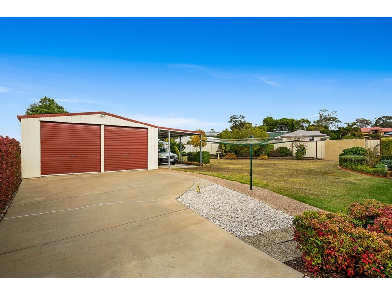 4 Norman Court, Westbrook QLD 4350