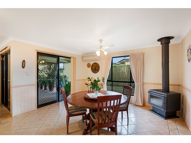4 Norman Court, Westbrook QLD 4350