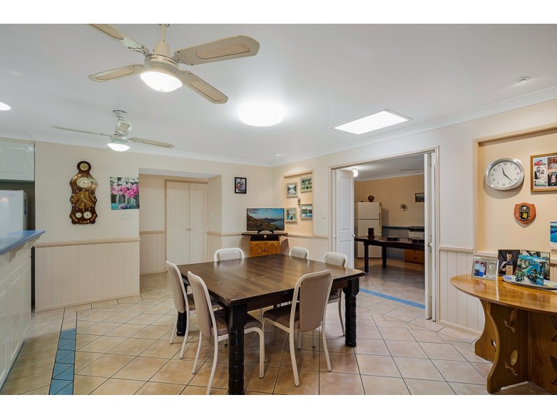 4 Norman Court, Westbrook QLD 4350