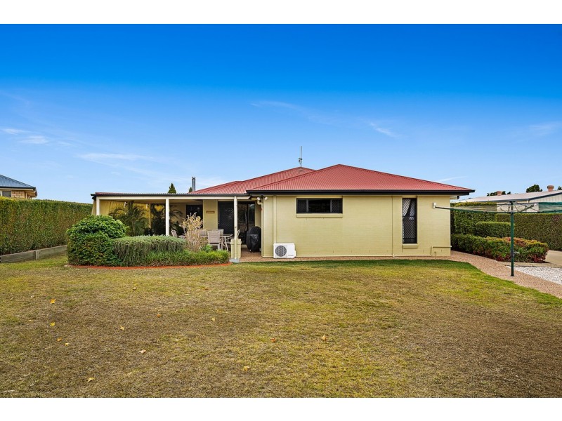 4 Norman Court, Westbrook QLD 4350