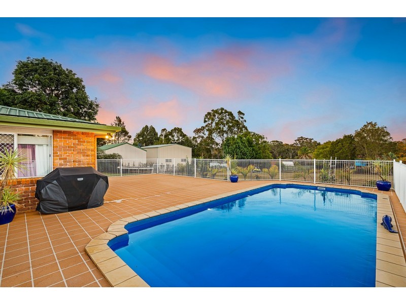 24 Woolmer Road, Highfields QLD 4352