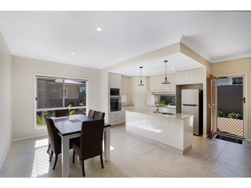 33/565 Hume Street, Kearneys Spring QLD 4350