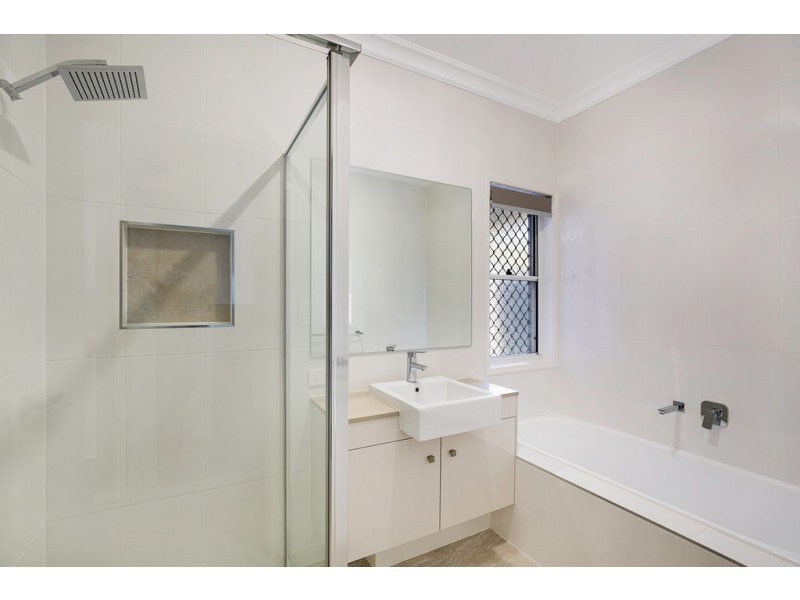33/565 Hume Street, Kearneys Spring QLD 4350
