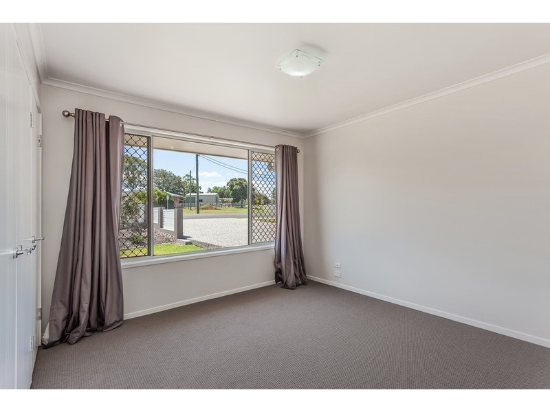 112 Main Street, Westbrook QLD 4350