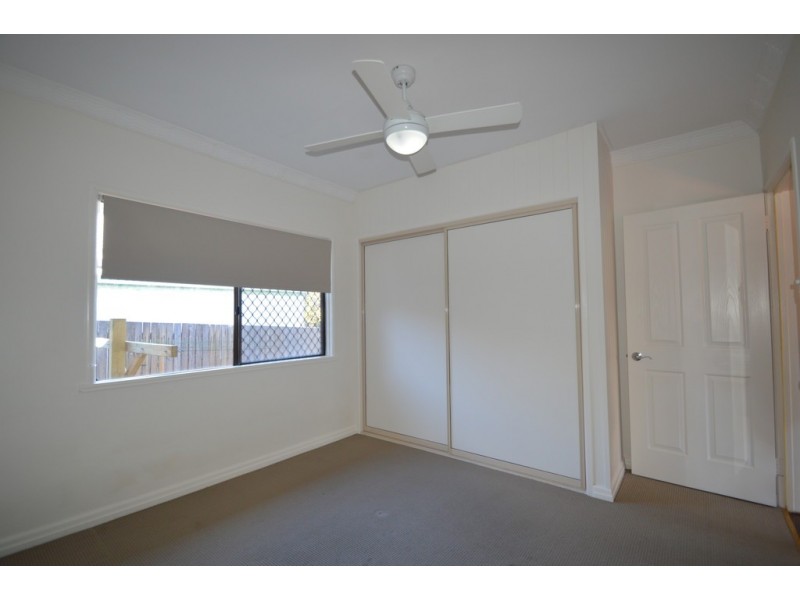 35 Alford Street, Mount Lofty QLD 4350