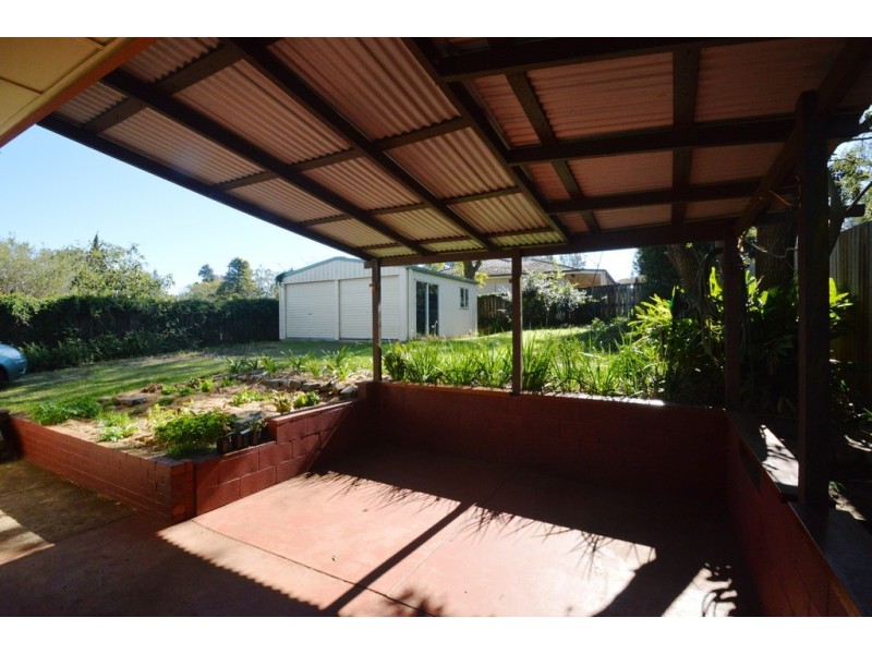 35 Alford Street, Mount Lofty QLD 4350