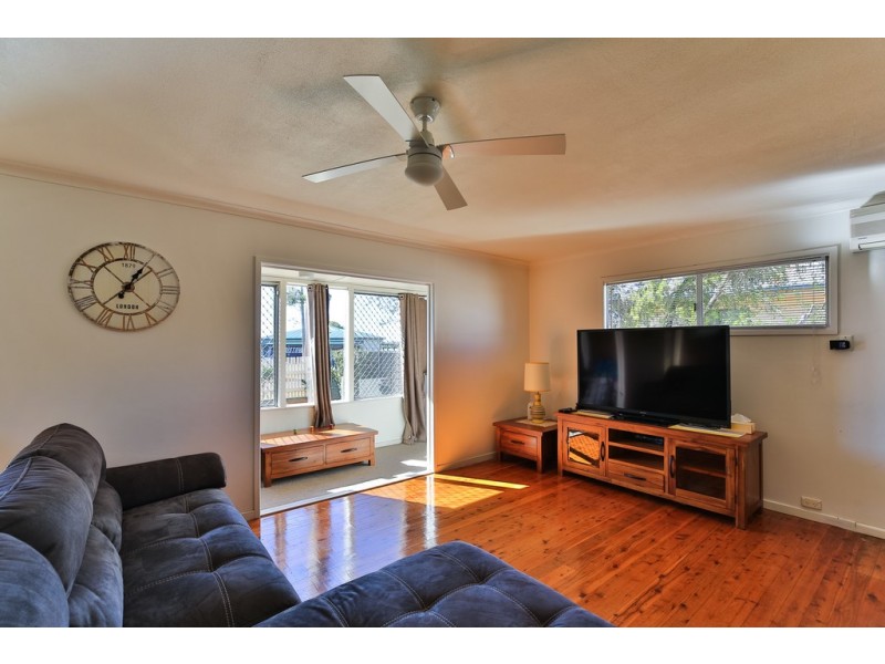 16 Sybyl Street, Harristown QLD 4350