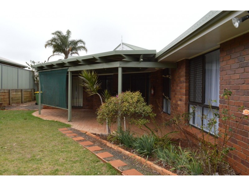29 Halsworth Street, Cranley QLD 4350