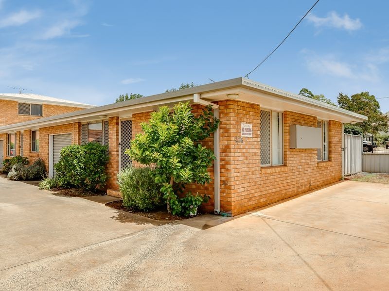 Unit 1/226 Herries Street, Toowoomba City QLD 4350