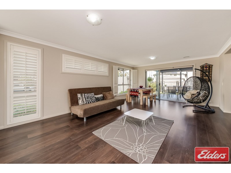 12a Tyne Walk, Glenfield NSW 2167