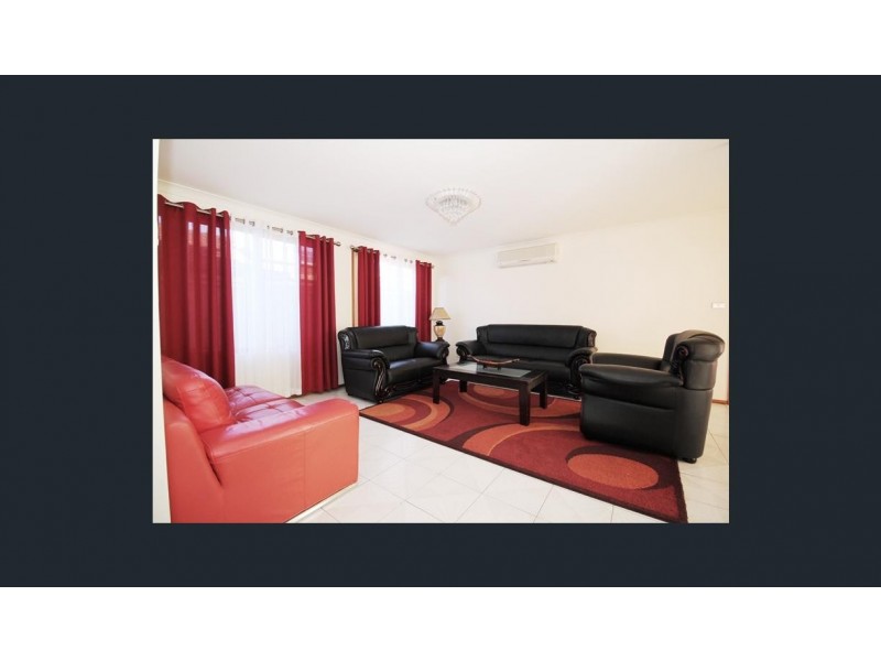 271 Wilson Road, Green Valley NSW 2168