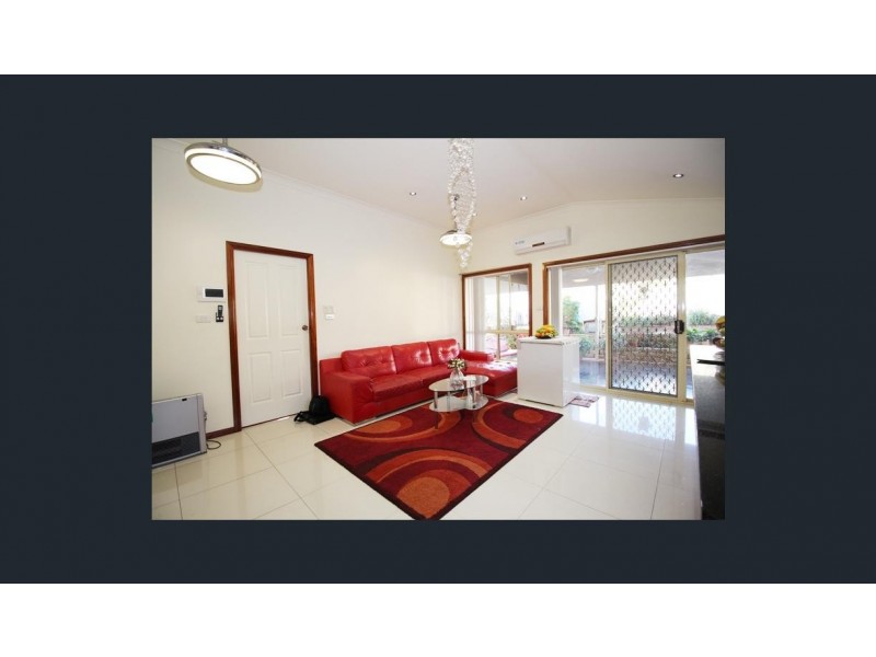 271 Wilson Road, Green Valley NSW 2168