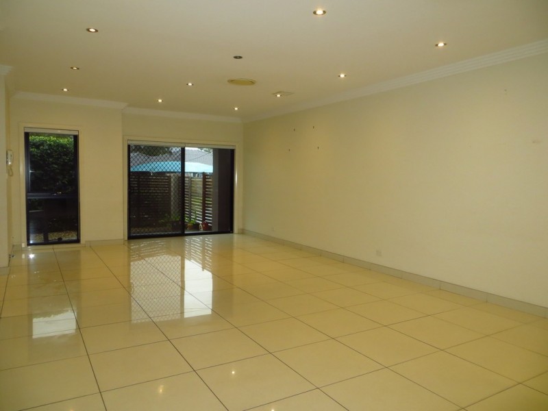 72 Bardia Parade, Holsworthy NSW 2173