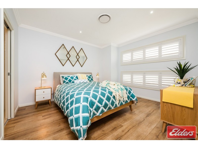 20 Pentland Street, Middleton Grange NSW 2171