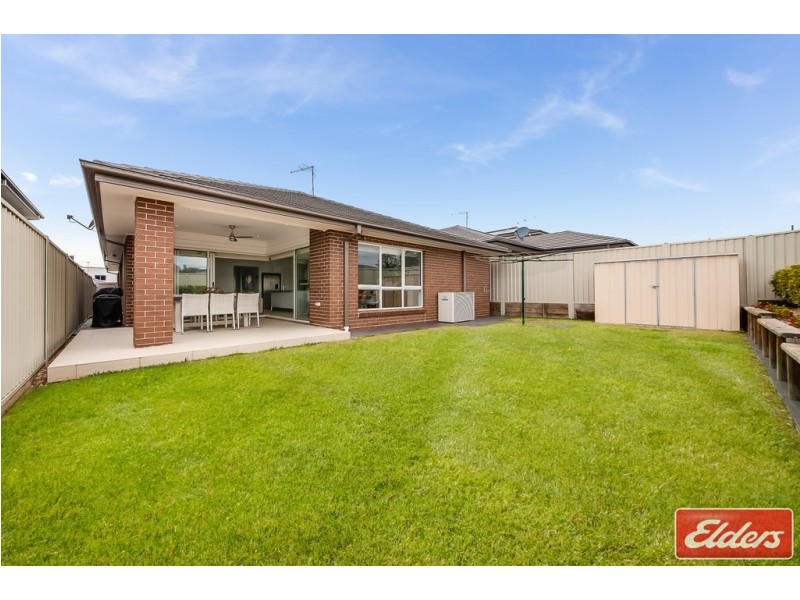 20 Pentland Street, Middleton Grange NSW 2171