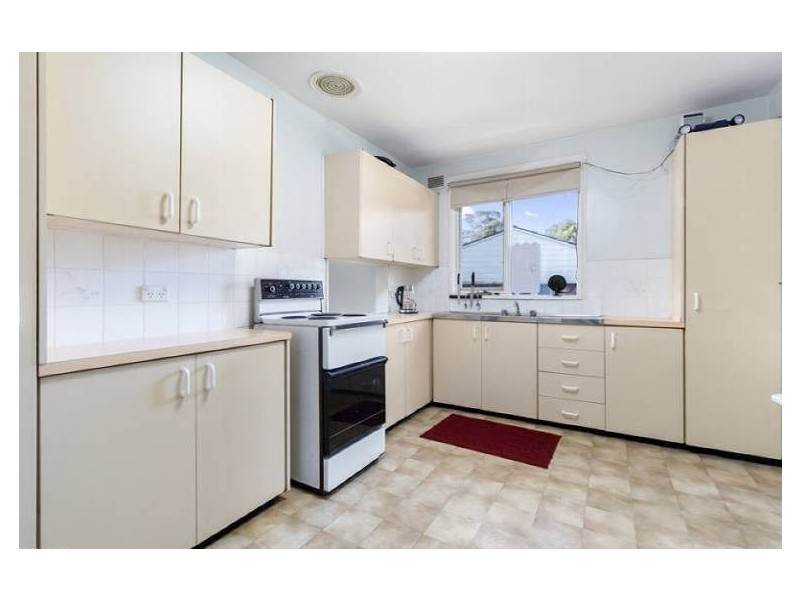6 Shrike Place, Ingleburn NSW 2565