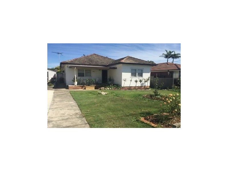 144 Alfred Road, Chipping Norton NSW 2170