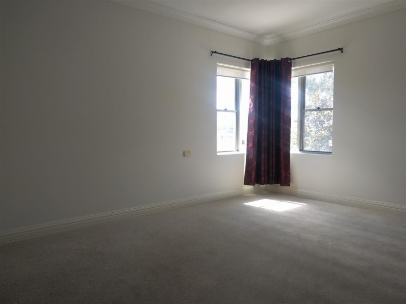 26/120 Tenth Ave, Austral NSW 2179