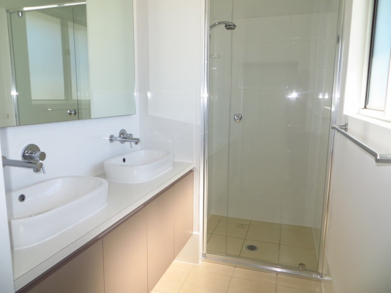 209 Somme Avenue, Edmondson Park NSW 2174