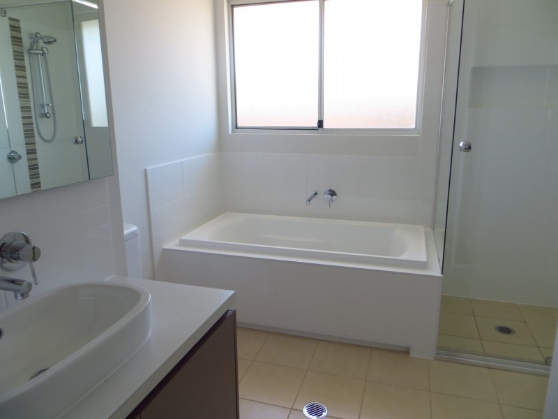 209 Somme Avenue, Edmondson Park NSW 2174