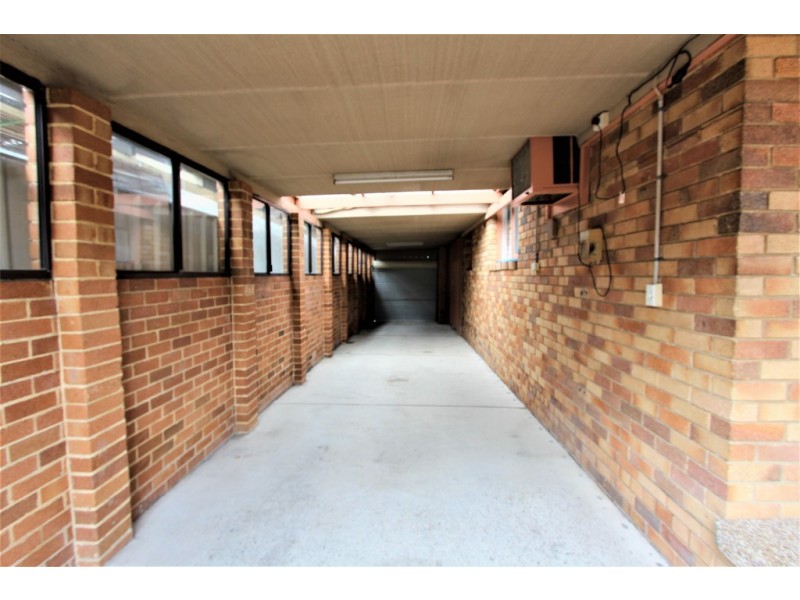 68 Firth Avenue, Green Valley NSW 2168