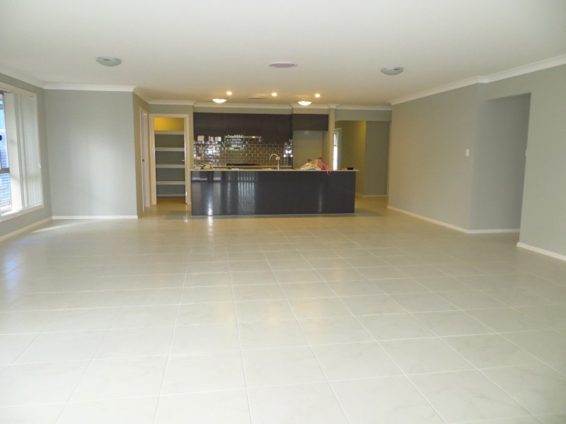 7 Tanga Road, Edmondson Park NSW 2174