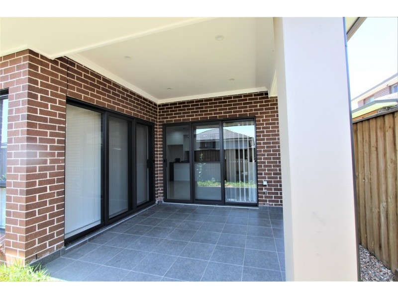 4 Mcaree Road, Edmondson Park NSW 2174