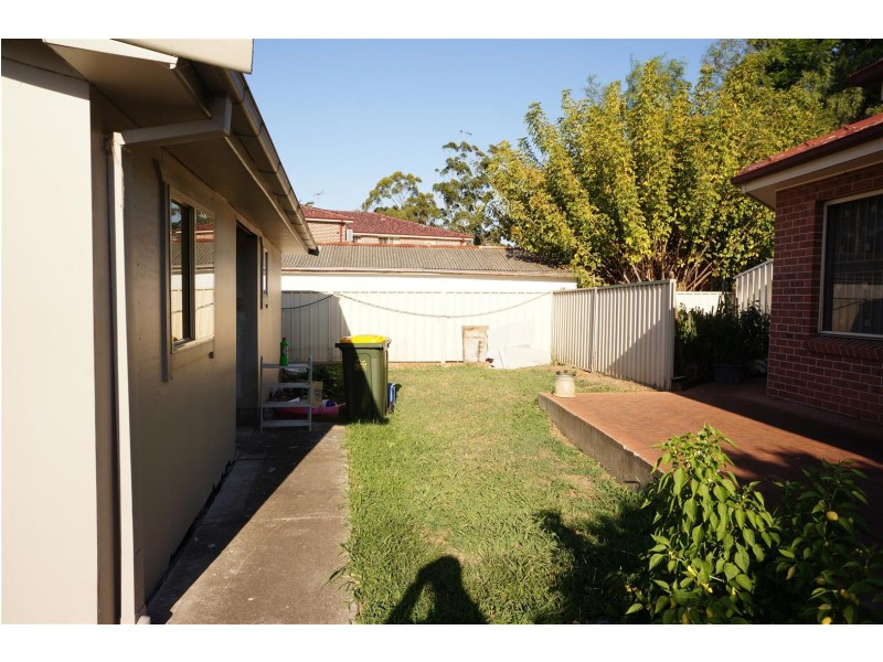 30 Fraser Road, Canley Vale NSW 2166