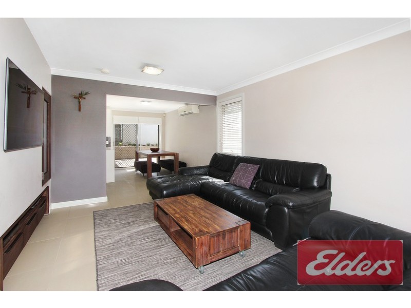 14 Northampton Drive, Glenfield NSW 2167