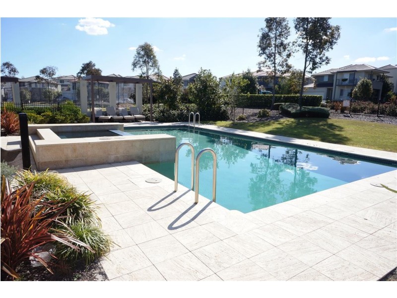 7 Northampton Drive, Glenfield NSW 2167 Floorplan