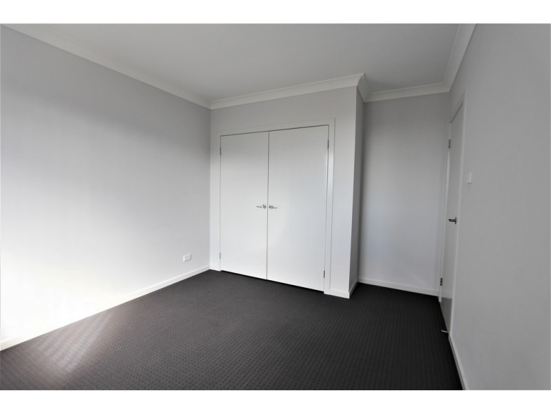 91 Fifteenth Avenue, Middleton Grange NSW 2171