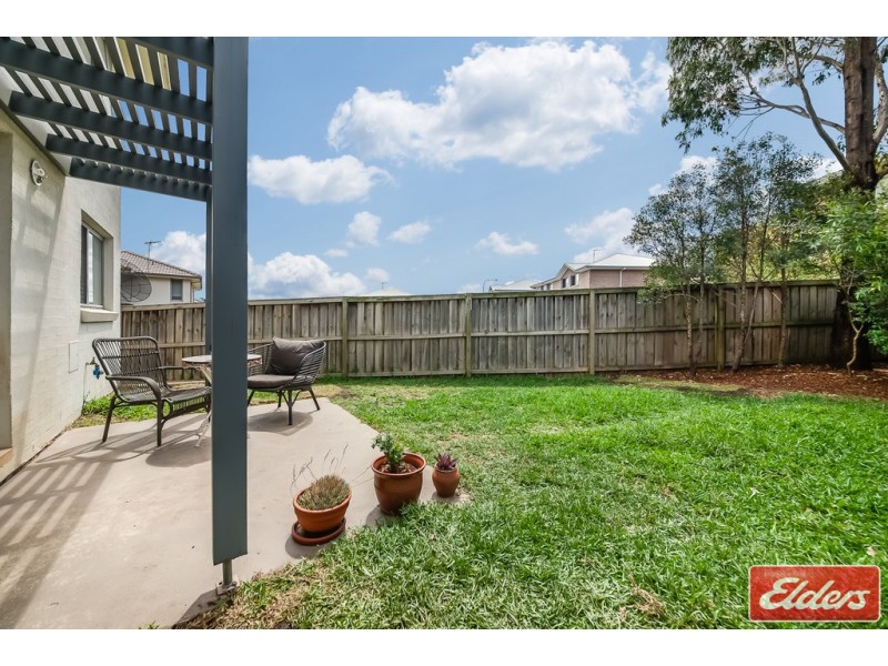 28 Northampton Drive, Glenfield NSW 2167