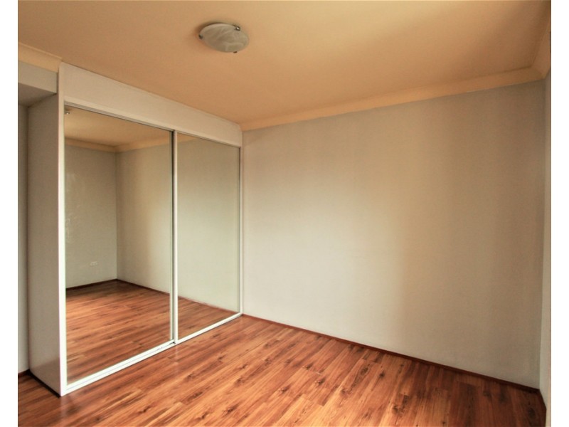 Unt 22/100-124 Terminus Street, Liverpool, Liverpool NSW 2170