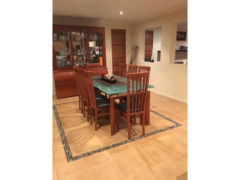 17 Garling Avenue, West Hoxton NSW 2171