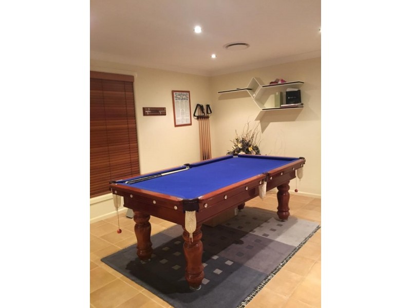 17 Garling Avenue, West Hoxton NSW 2171