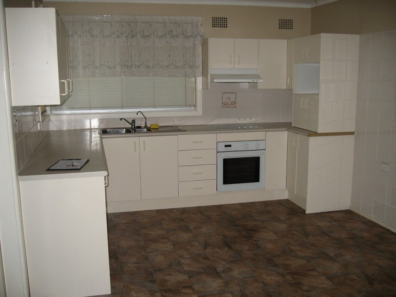 West Hoxton NSW 2171