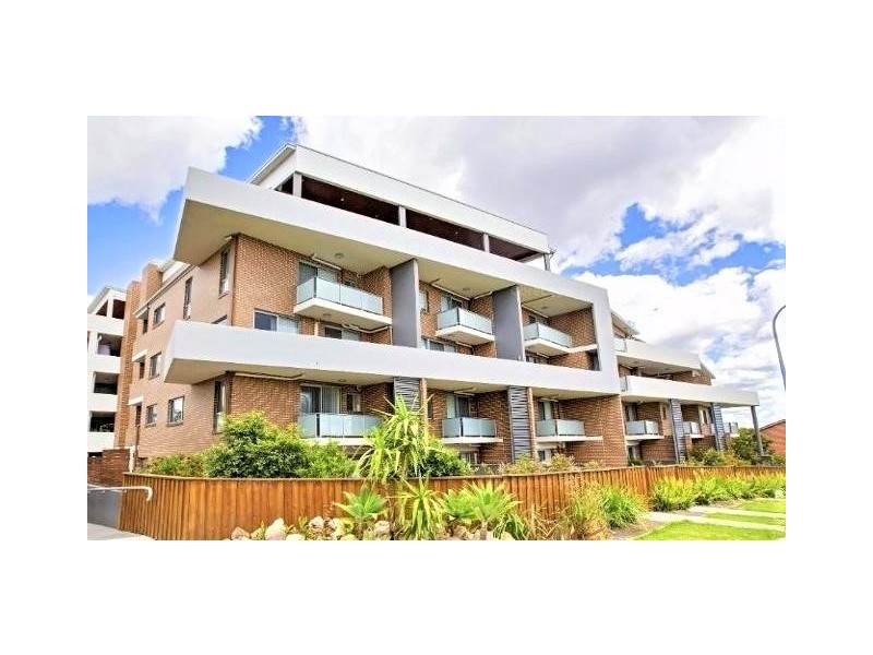 11/2 Kurrajong Road, Casula NSW 2170